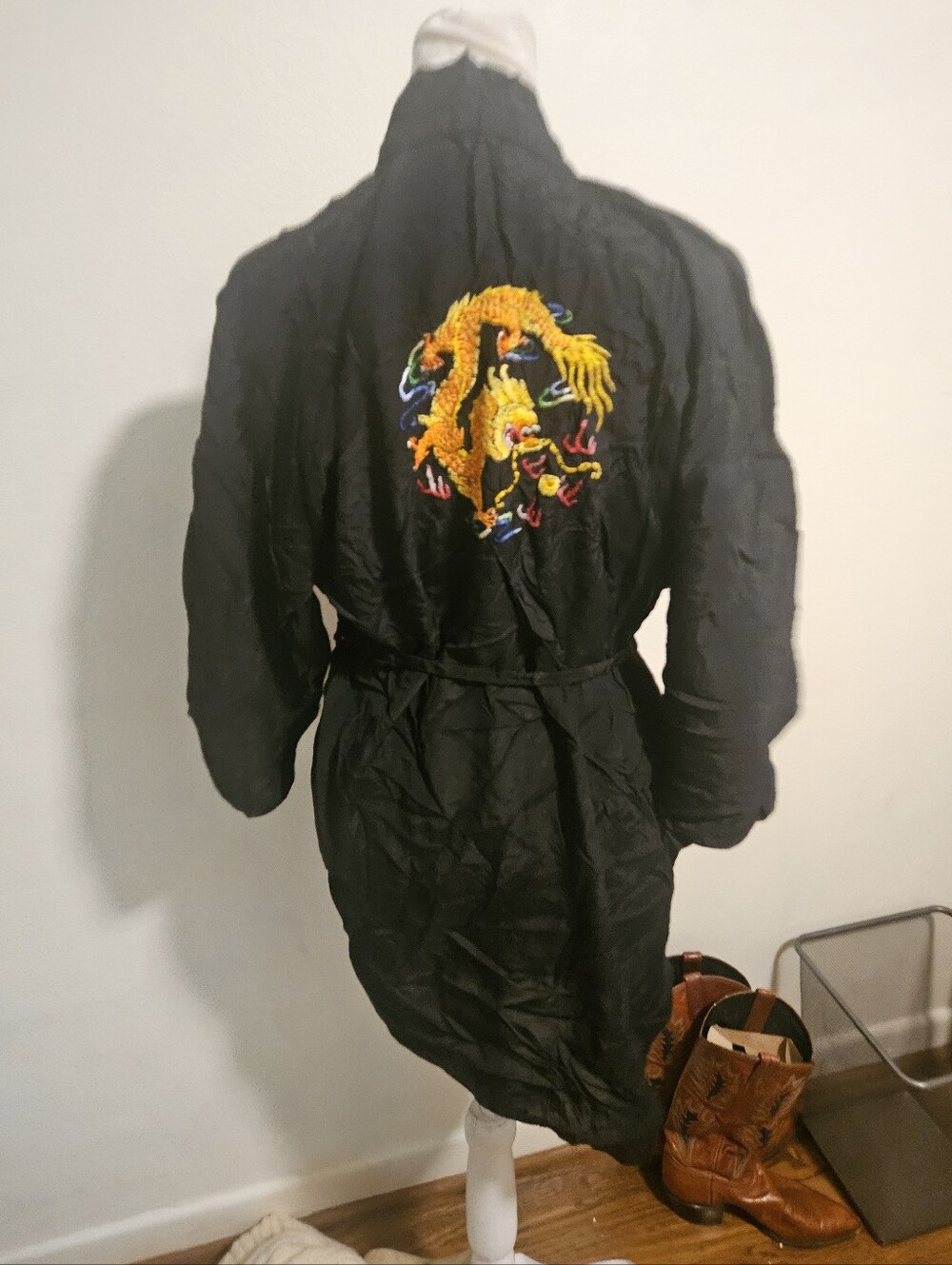 Vintage Kimono Bright Embroidered Dragon Golden Bee OS
